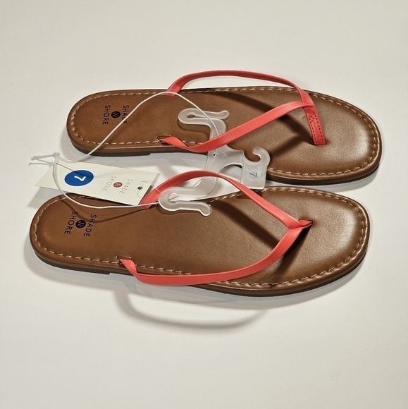 Shade and Shore Ava Womens Size 7 SKINNY Strap Flip Flop Sandals Coral - Picture 8 of 8